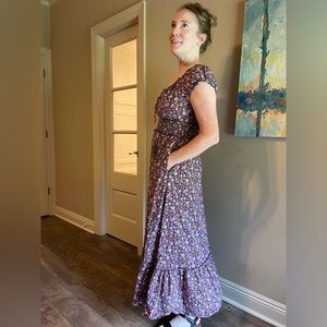 Old Navy Maxi Peasant Dress
